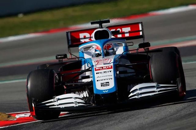 爱游戏娱乐-包含红牛二队横扫威廉姆斯，拉塞尔关键制胜的词条