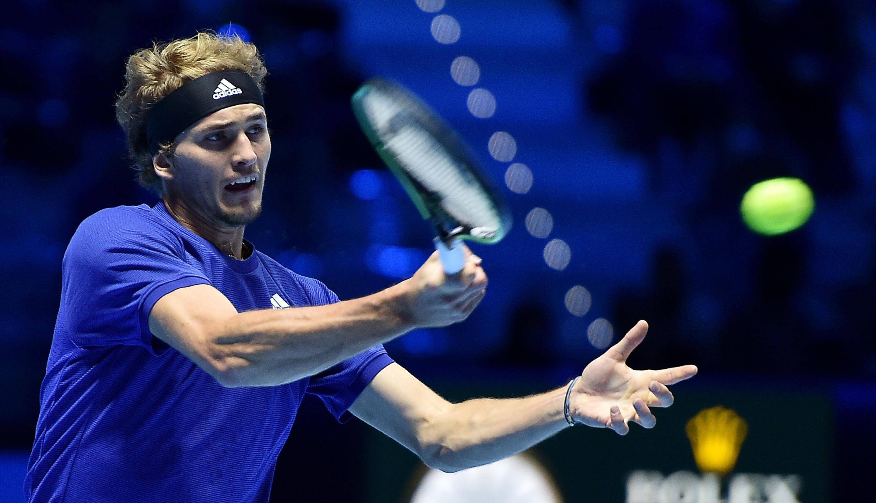 爱游戏娱乐-世界网球队爆冷日本网球队，兹维列夫高光表现