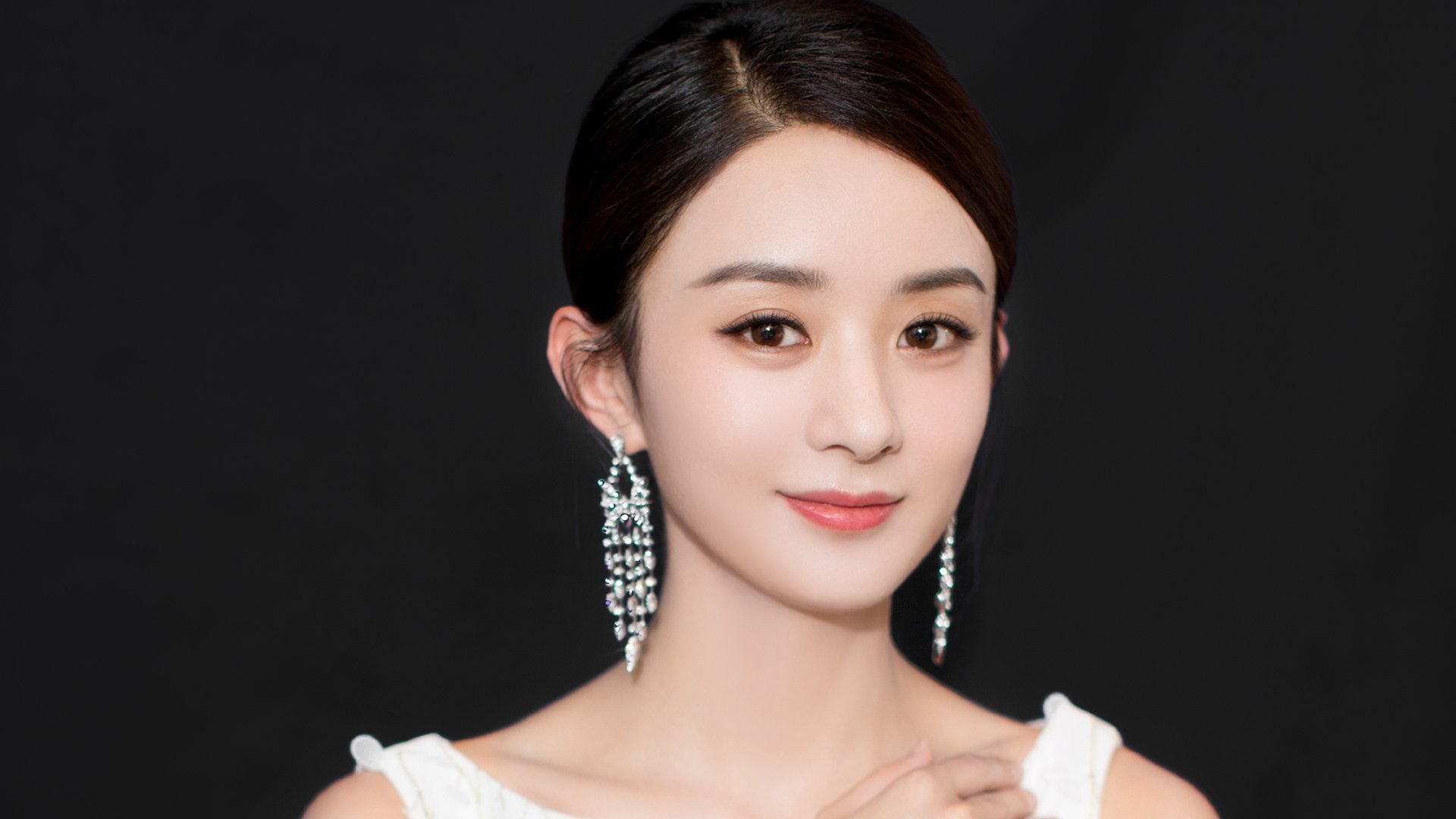 从波士顿到曼彻斯特,一次抢断背后的争冠密码—当凯尔特人的窒息防守成为英超争冠焦点战的战术蓝本