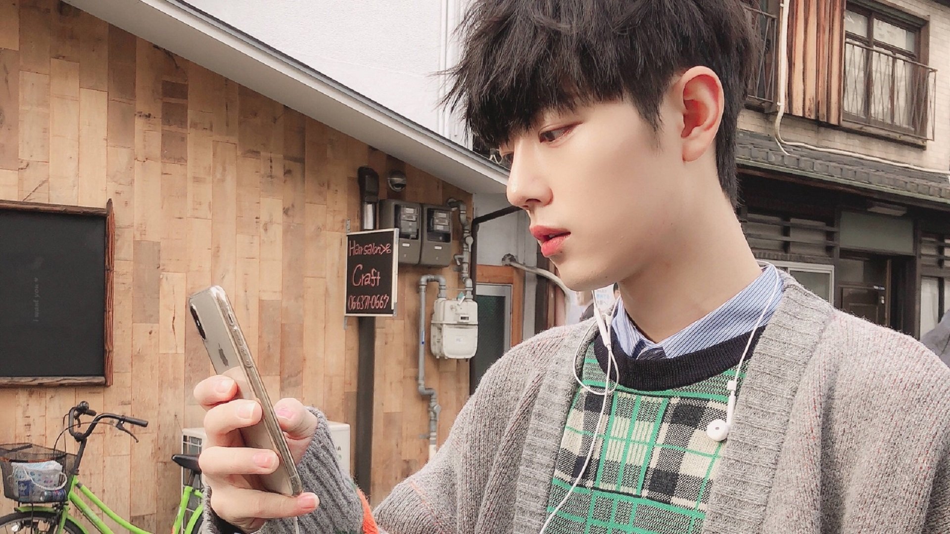 宇宙争霸战,北京队强压星空公牛,欧文维度封锁级发挥锁定地球荣耀