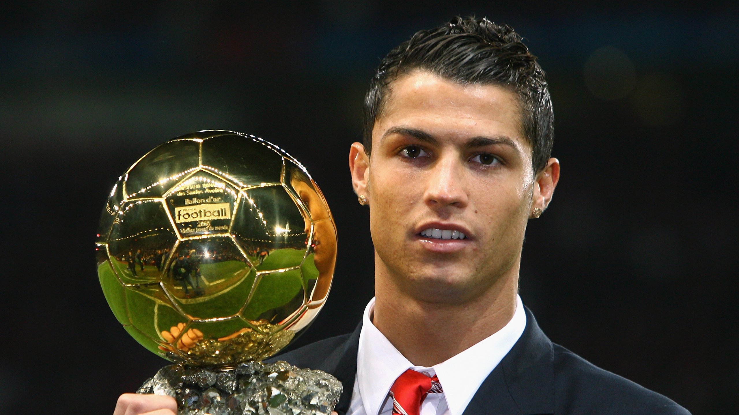 足球资本论,当斯坦福桥的风掀翻沙漠王旗