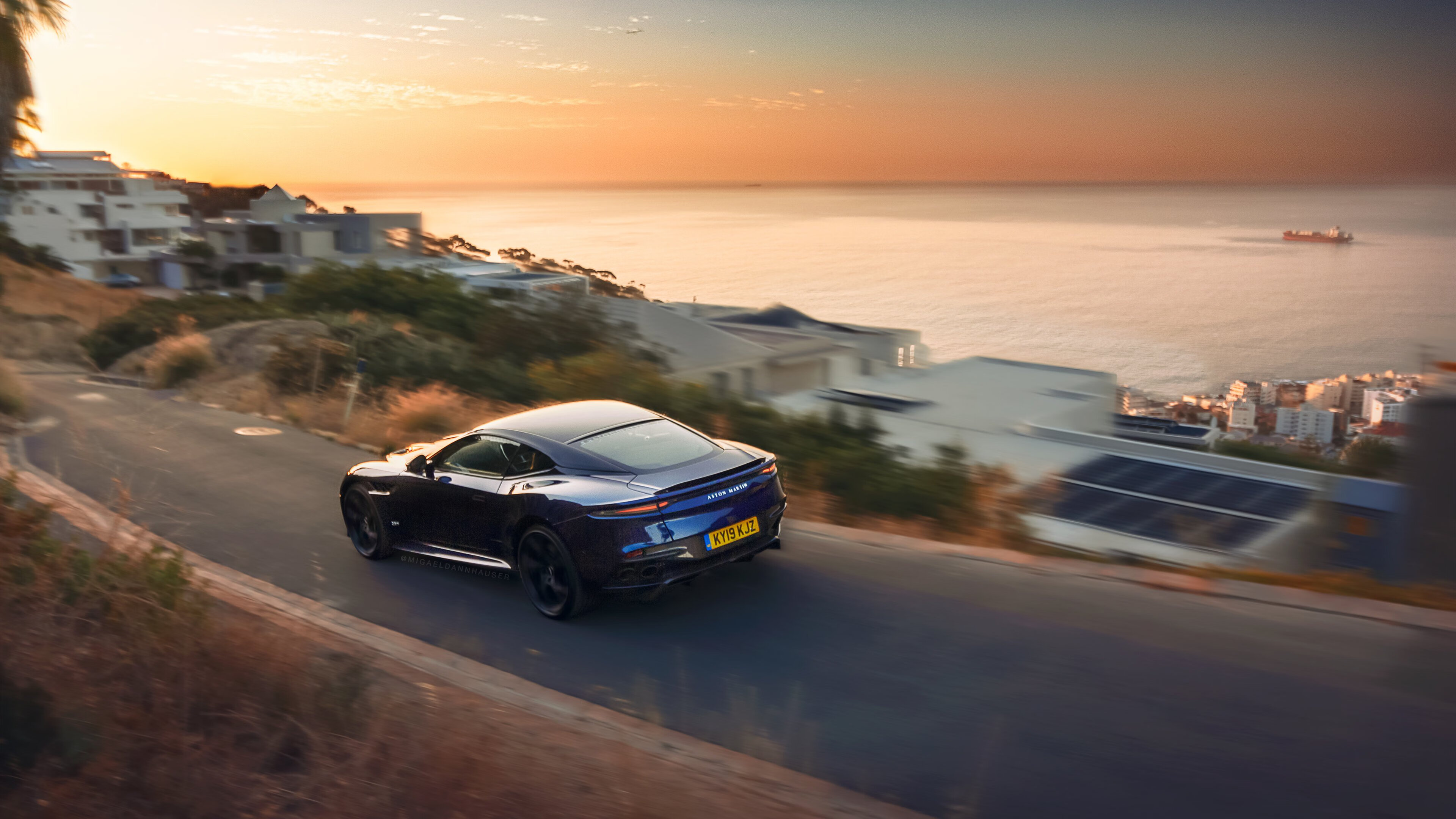 爱游戏下载-跨界降临，NBA总决赛之夜，德里赫特如何用头球改写篮球法则